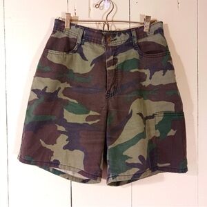 Vintage authentic camo shorts